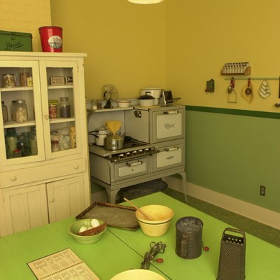 Virtual Tour of the Kitchen