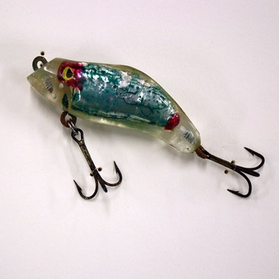 Grand Forks business makes a splash in the custom-painted fishing lure  market - Grand Forks Herald